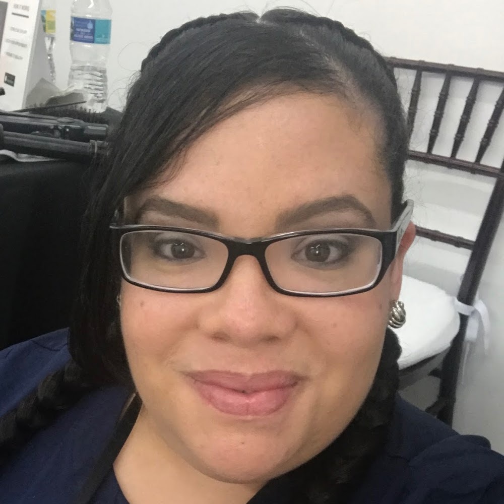 Meet your Posher, Jazmin